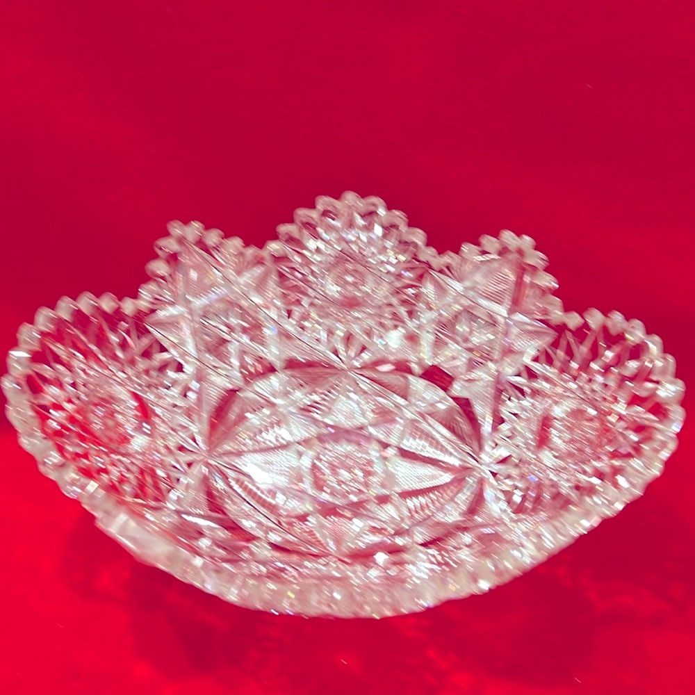 Antique 1853 J. Hoare & Co. Abeg Lead Crystal Oval Bowl 11.5” W x 8” D x 4.5” H.
